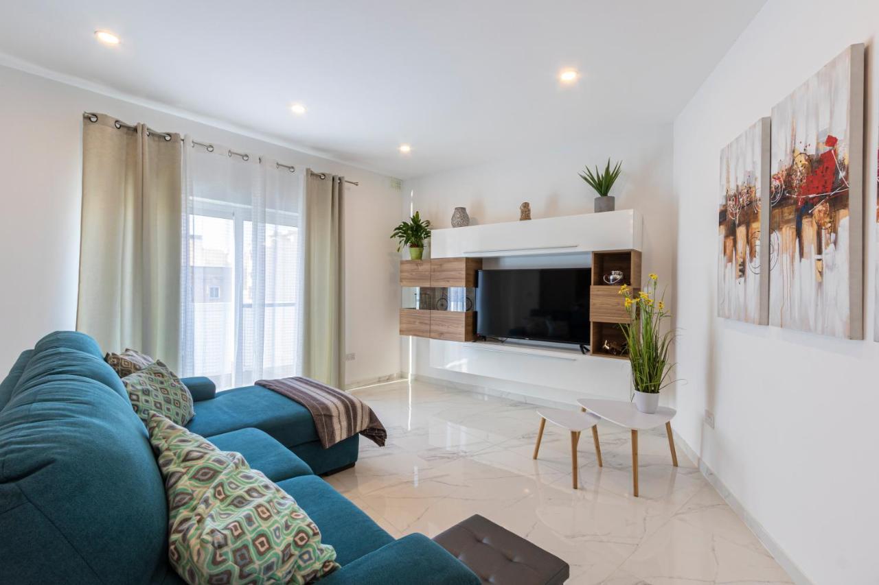 H2 -Modern And Spacious 3 Bedroom Apartment San Ġwann Екстериор снимка