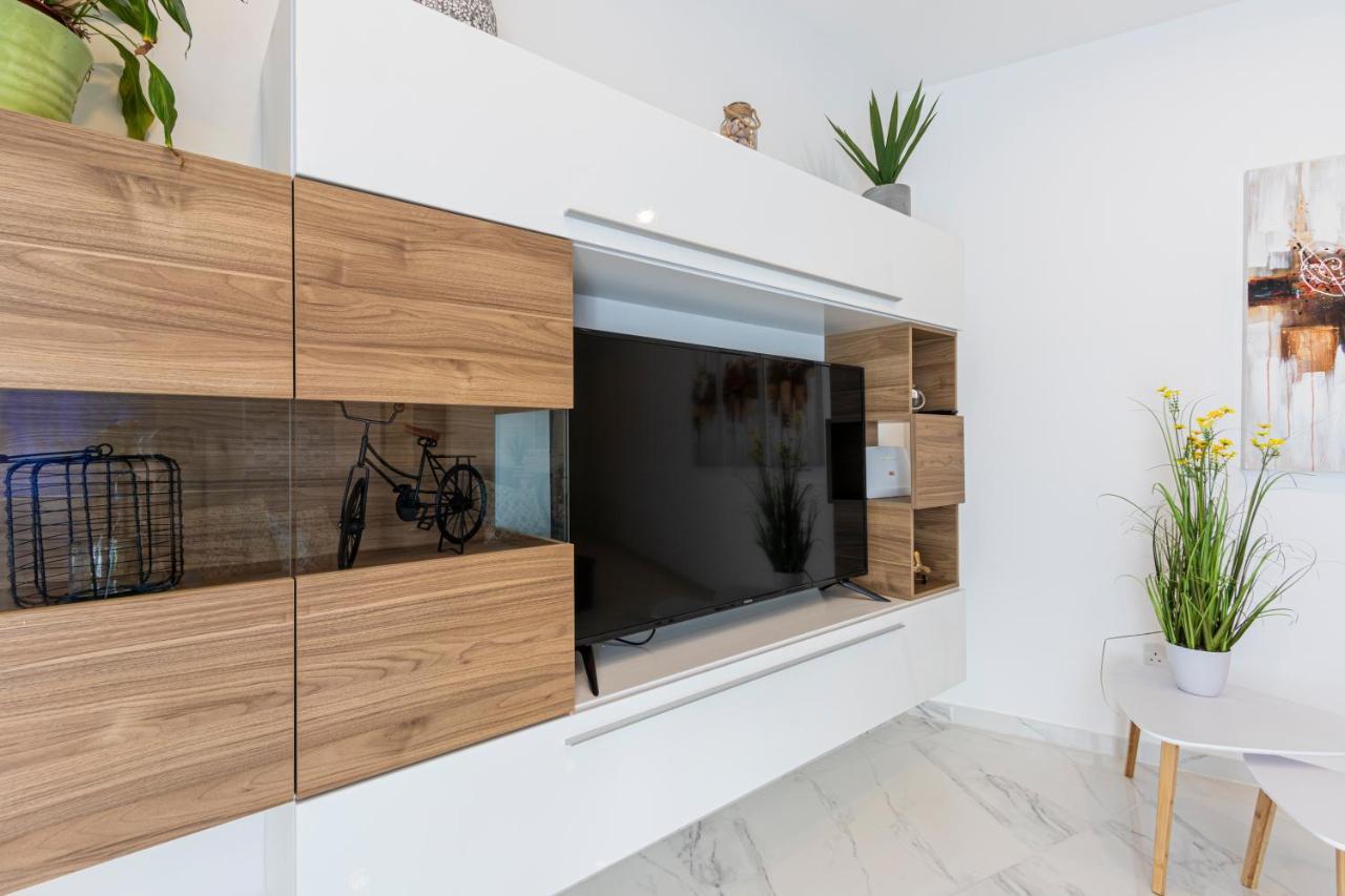 H2 -Modern And Spacious 3 Bedroom Apartment San Ġwann Екстериор снимка