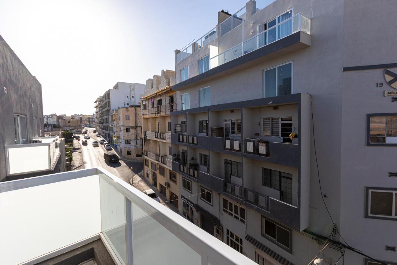 H2 -Modern And Spacious 3 Bedroom Apartment San Ġwann Екстериор снимка
